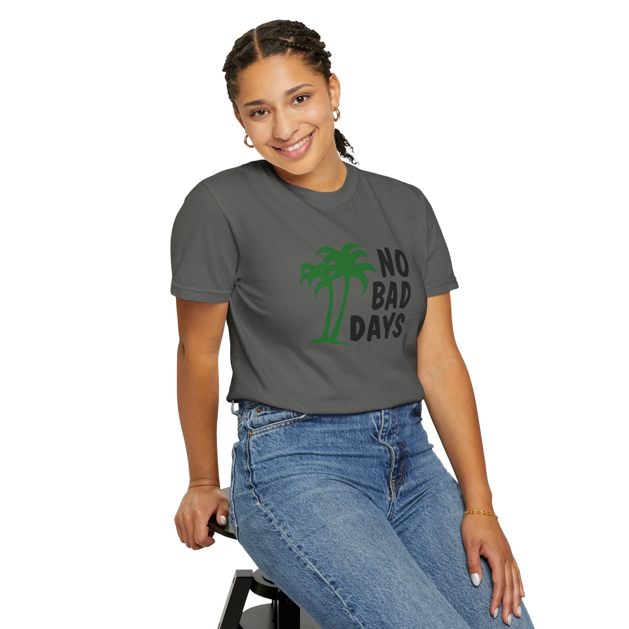 No Bad Days Palm Tree T-Shirt — Casual Beach Vibe Graphic Tee