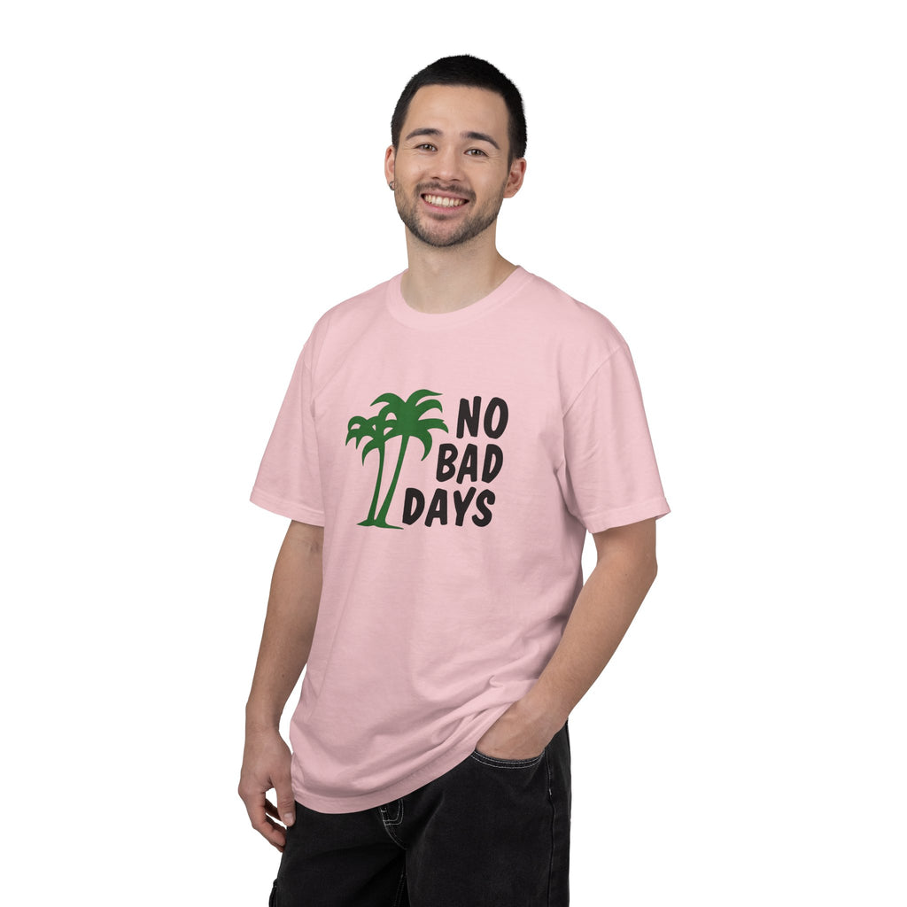 No Bad Days Palm Tree T-Shirt — Casual Beach Vibe Graphic Tee