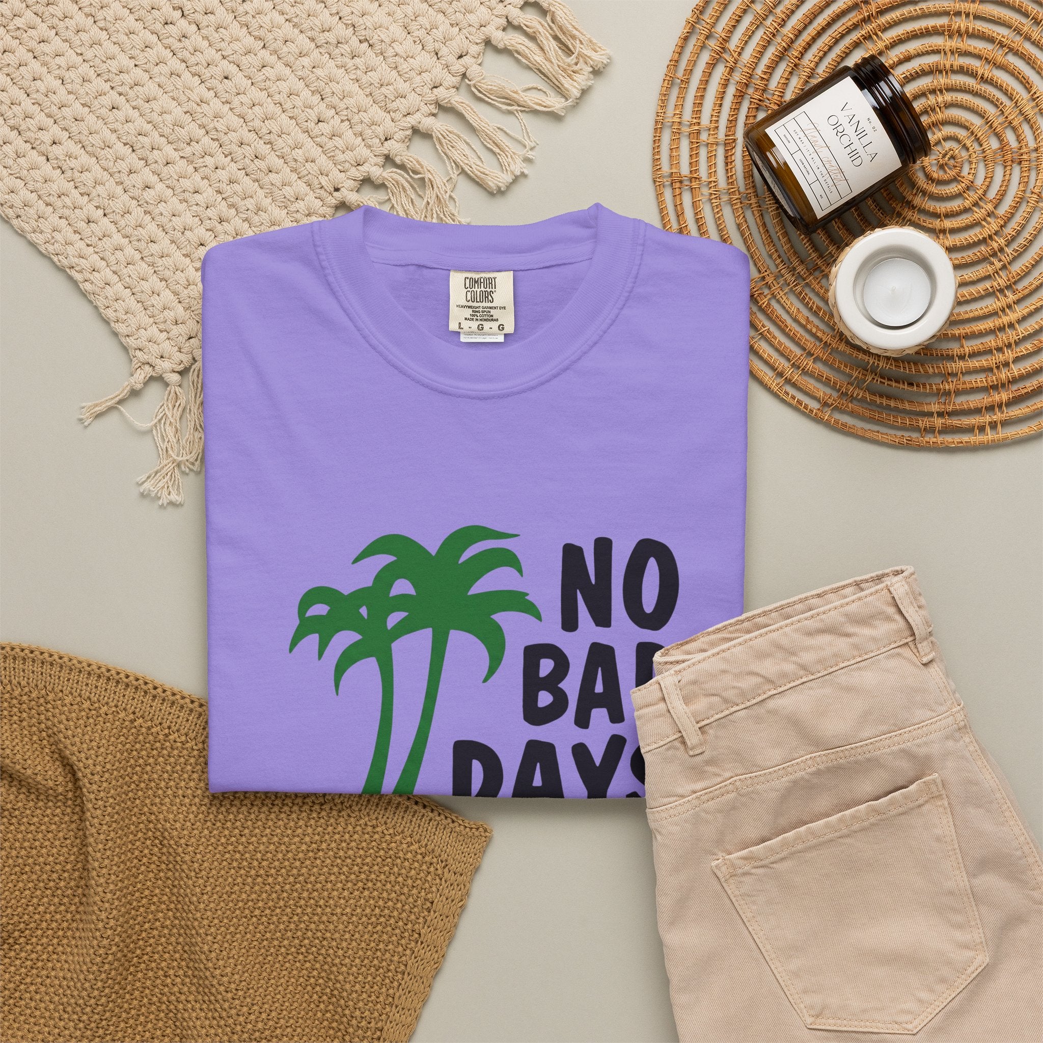 No Bad Days Palm Tree T-Shirt — Casual Beach Vibe Graphic Tee