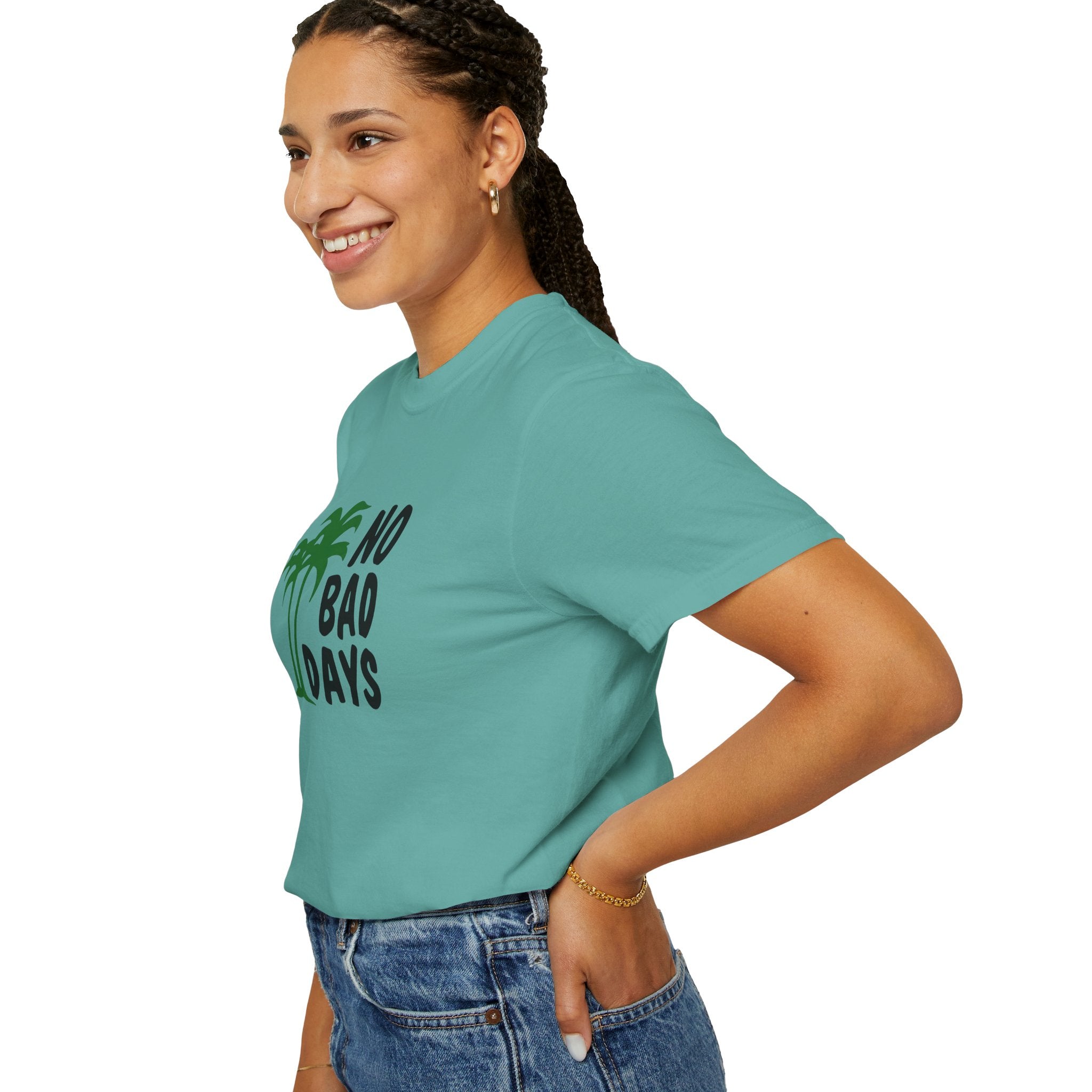 No Bad Days Palm Tree T-Shirt — Casual Beach Vibe Graphic Tee
