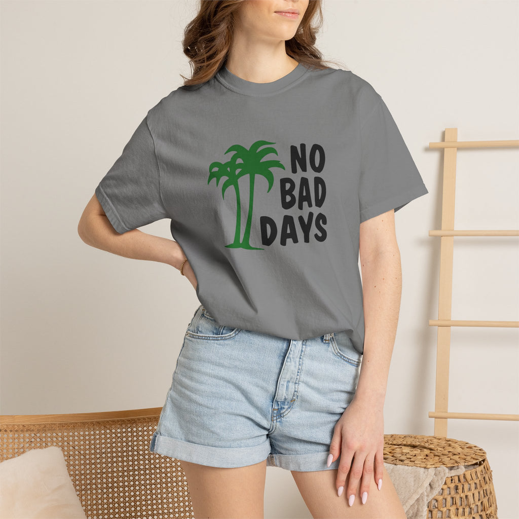 No Bad Days Palm Tree T-Shirt — Casual Beach Vibe Graphic Tee