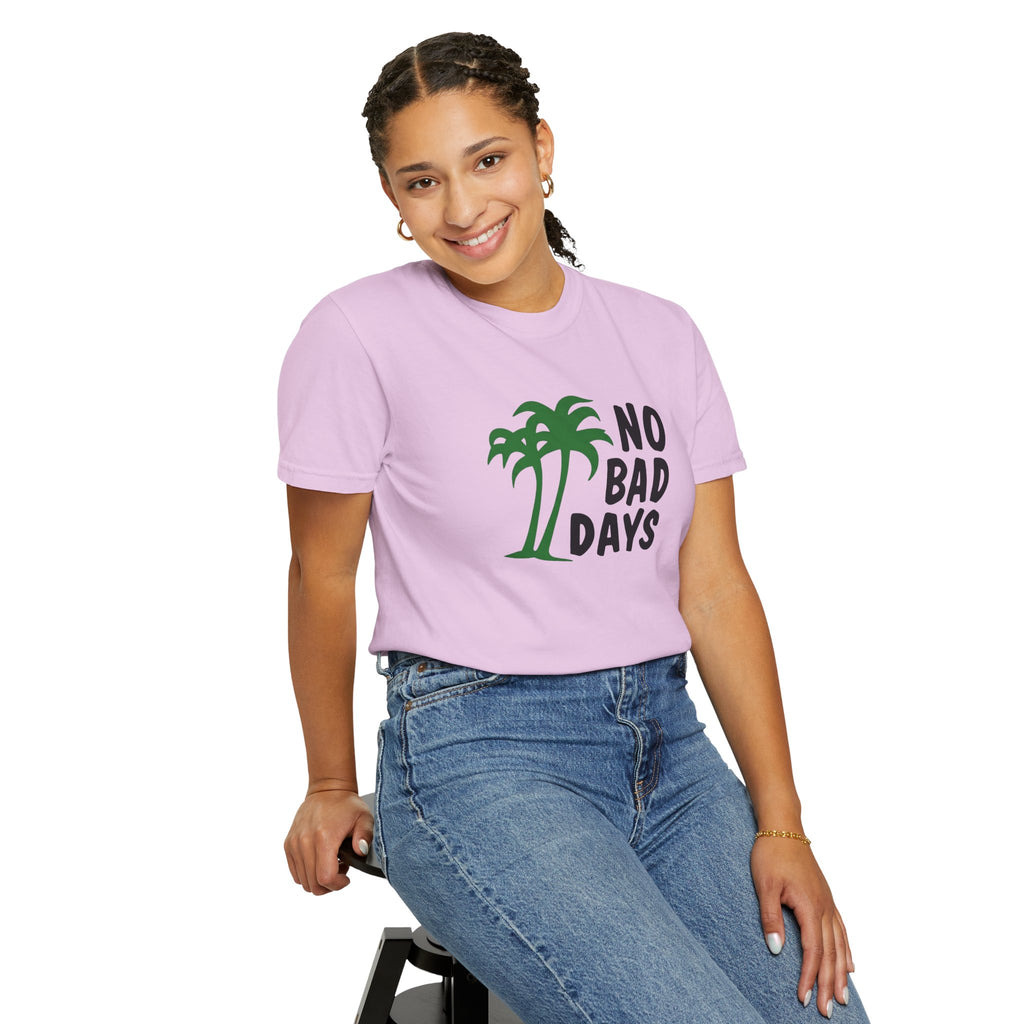 No Bad Days Palm Tree T-Shirt — Casual Beach Vibe Graphic Tee