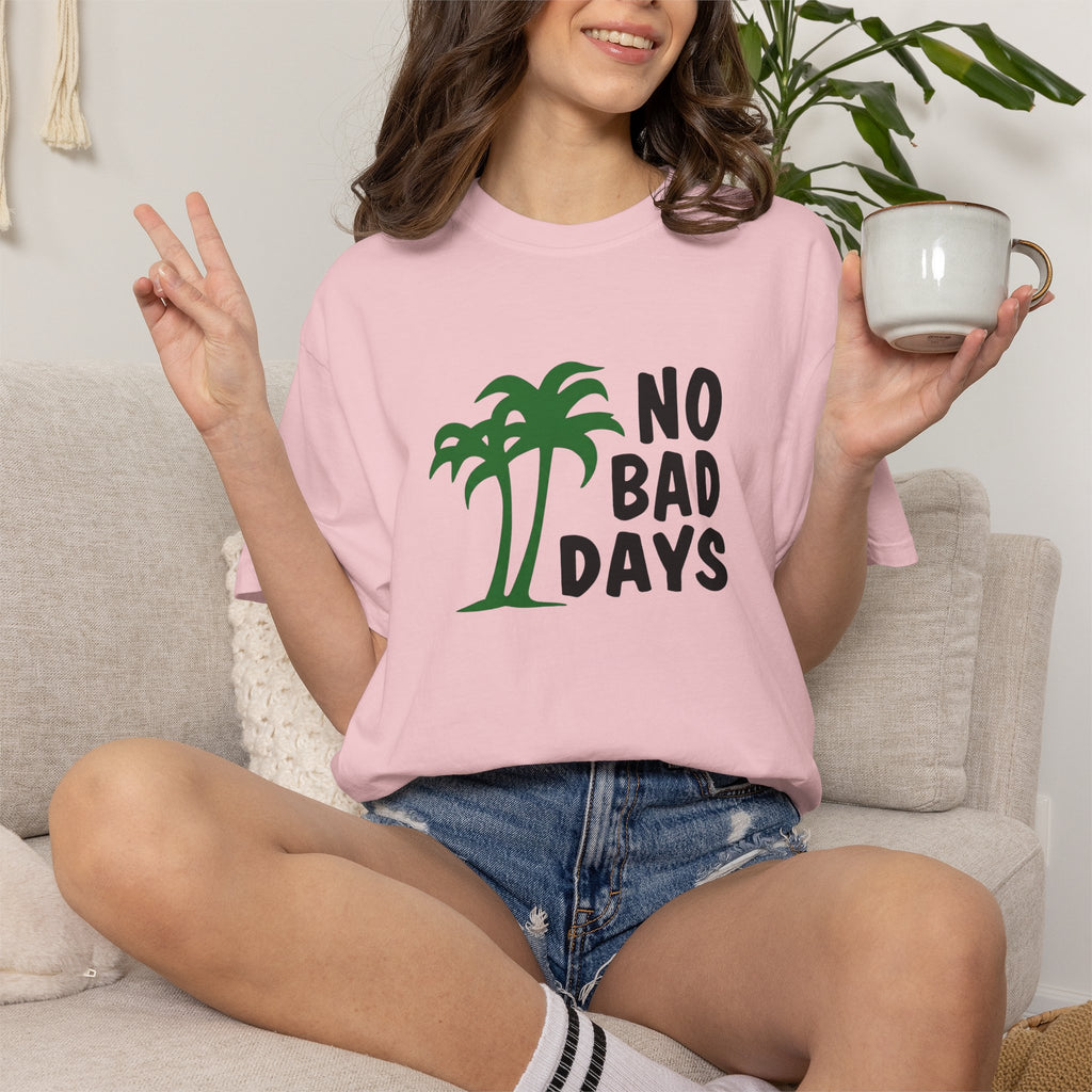 No Bad Days Palm Tree T-Shirt — Casual Beach Vibe Graphic Tee