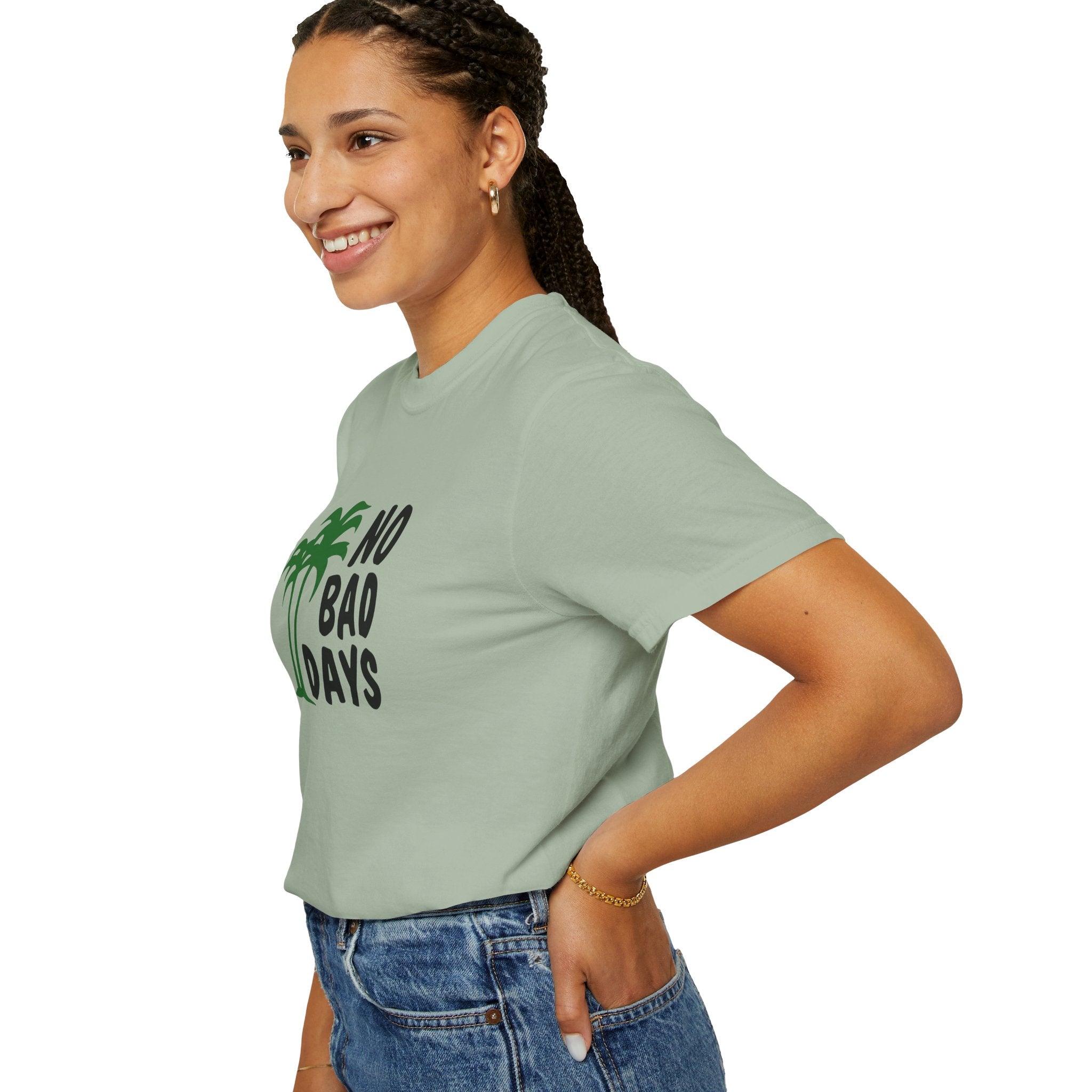 No Bad Days Palm Tree T-Shirt — Casual Beach Vibe Graphic Tee