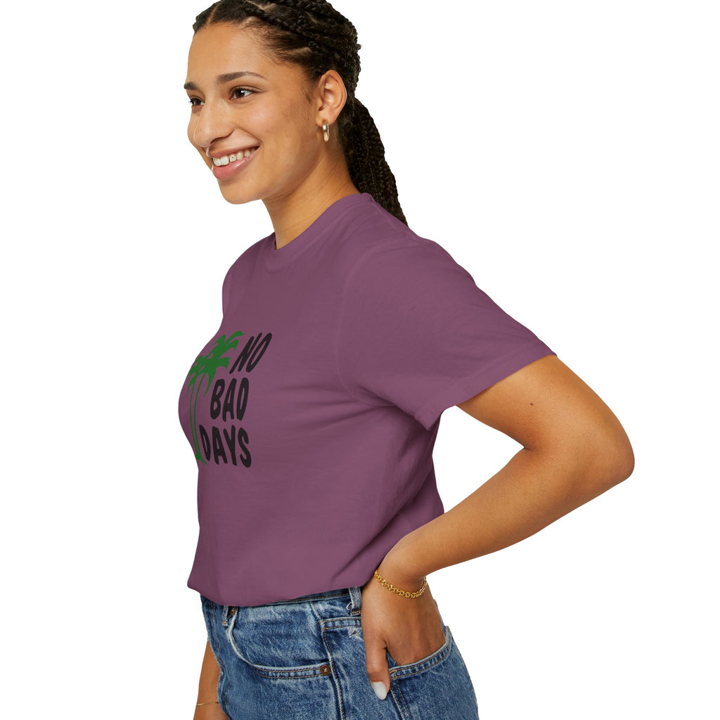 No Bad Days Palm Tree T-Shirt — Casual Beach Vibe Graphic Tee