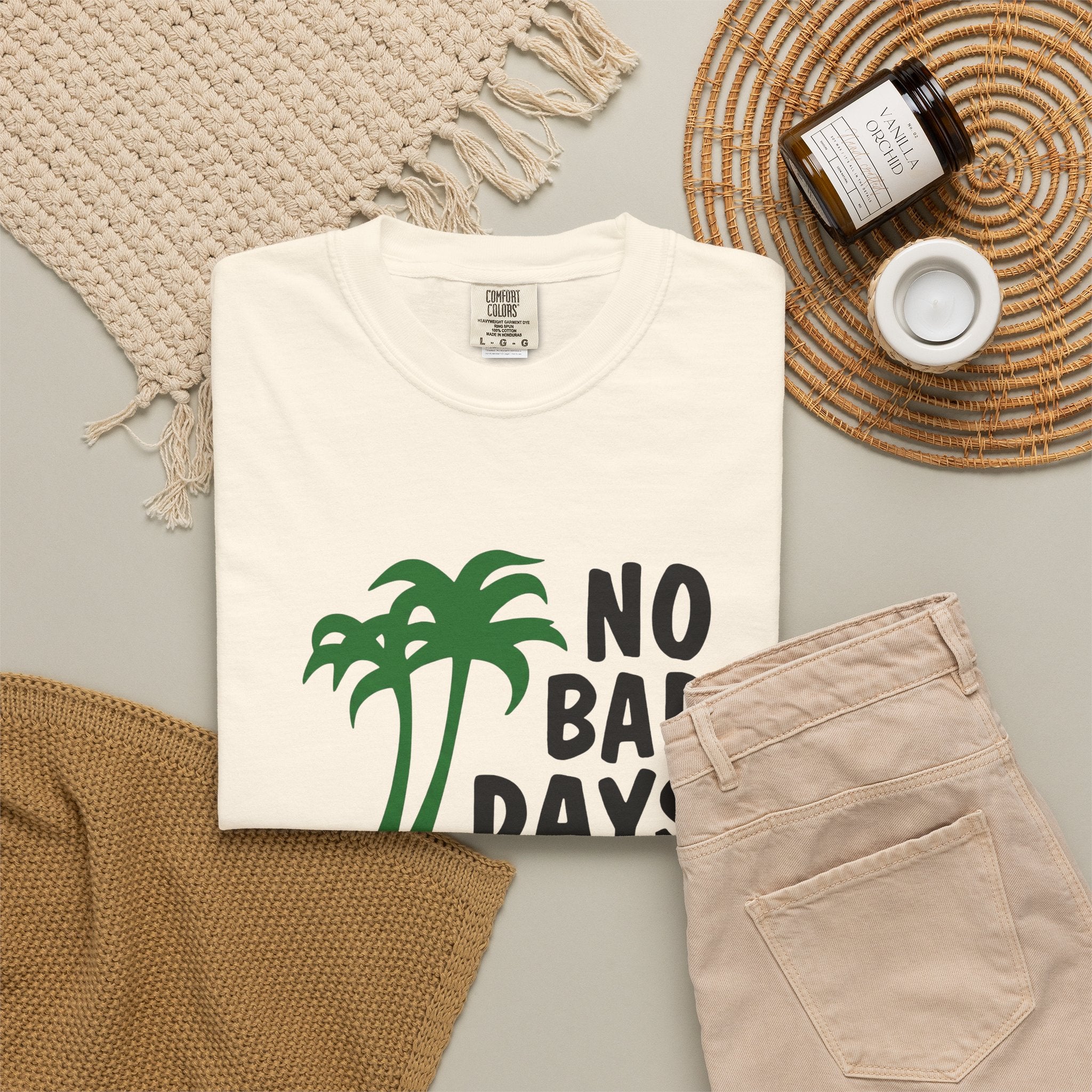 No Bad Days Palm Tree T-Shirt — Casual Beach Vibe Graphic Tee