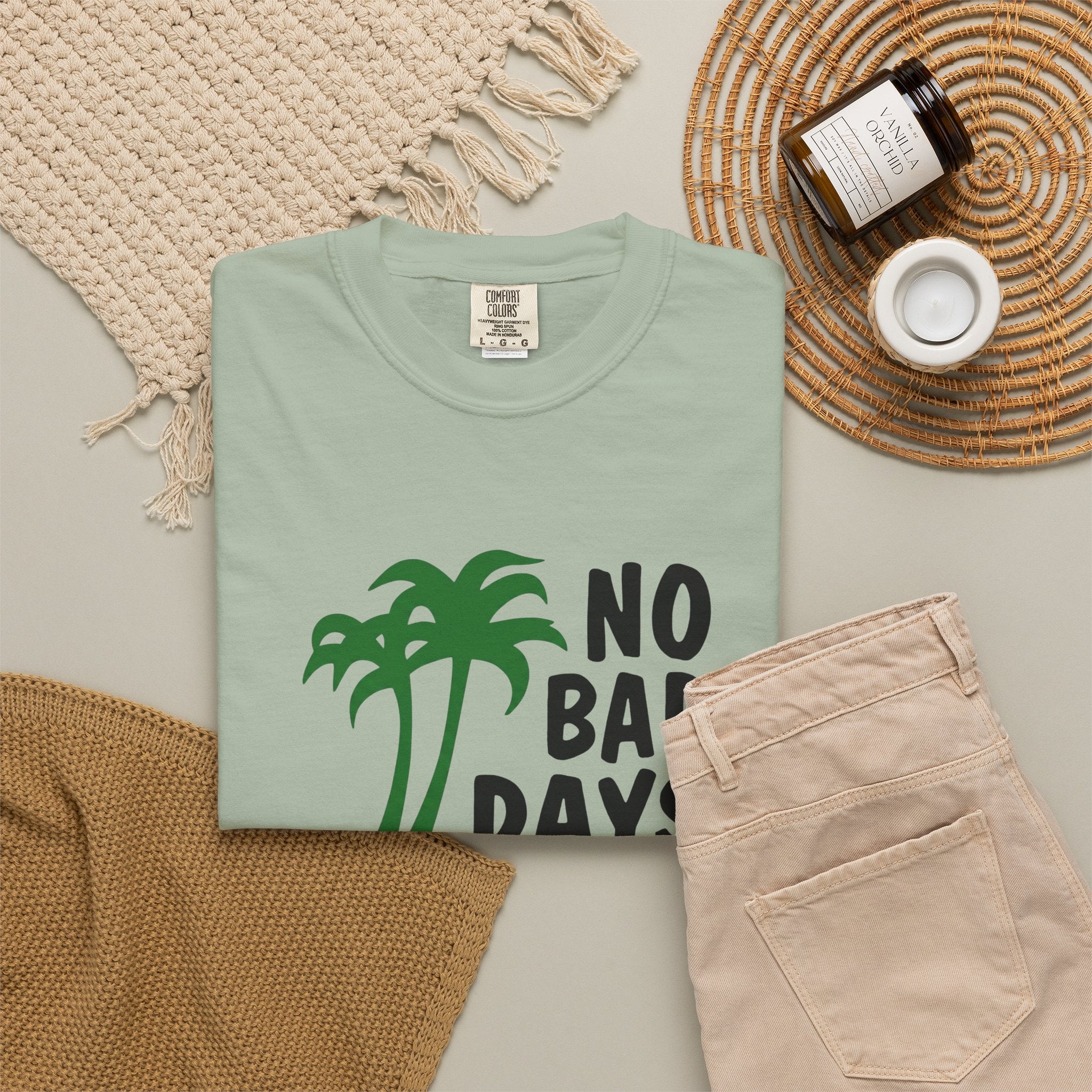 No Bad Days Palm Tree T-Shirt — Casual Beach Vibe Graphic Tee